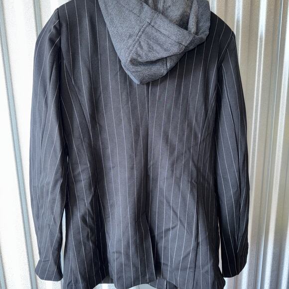 3 for $9 Bagatelle striped hooded blazer s - Picture 4 of 4
